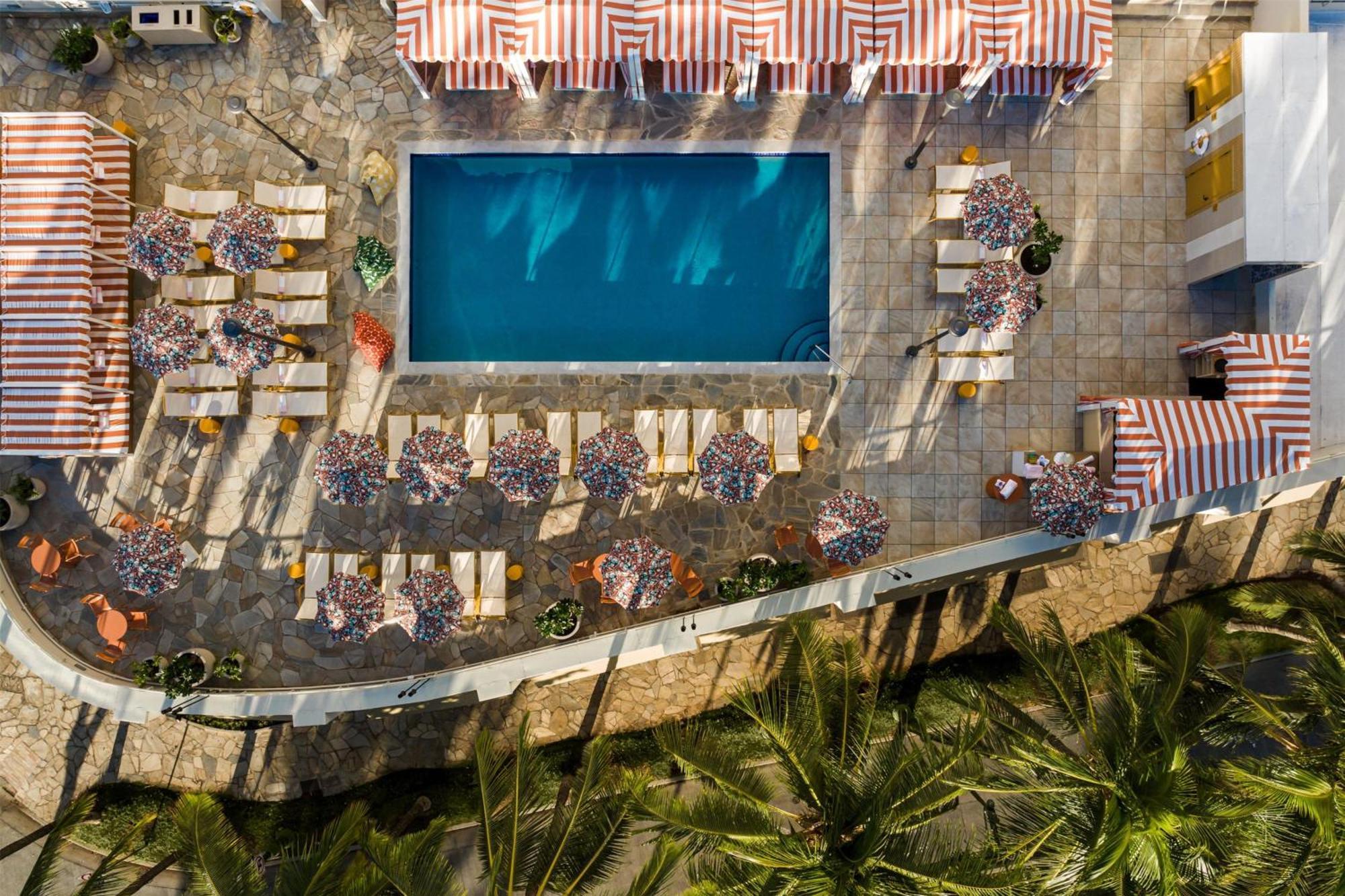 Hotel Romer Waikiki At The Ambassador