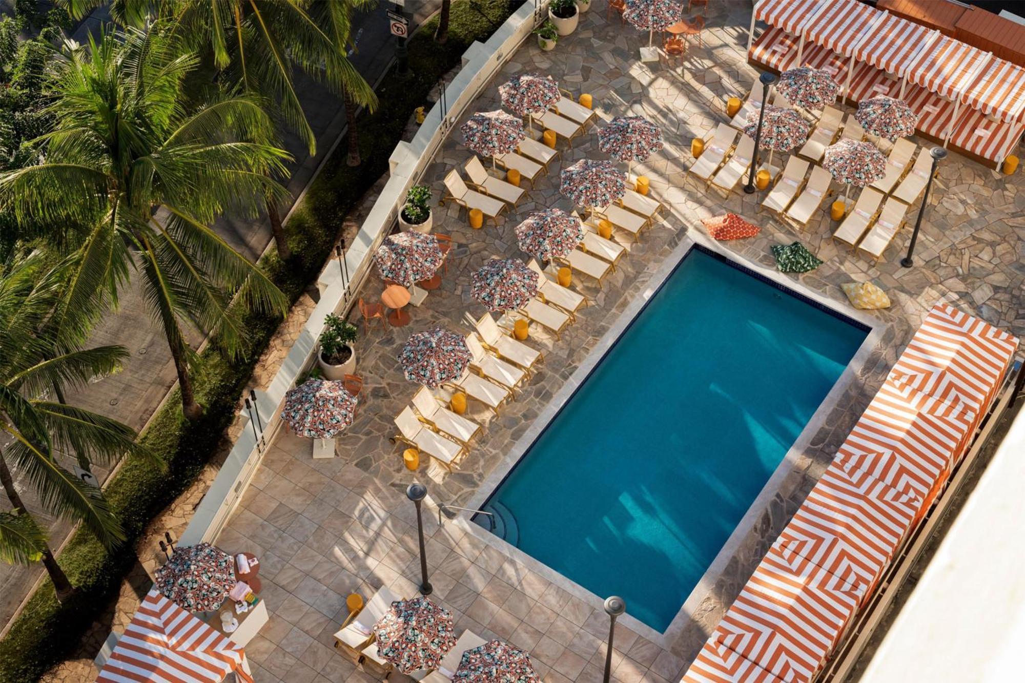 Hotel Romer Waikiki At The Ambassador 4*